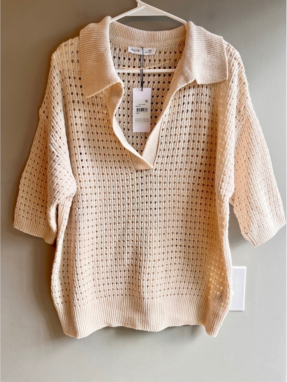 City Chic Star Alley Open Knit Sweater Polo Top Cream Plus Size NWT Size 16
